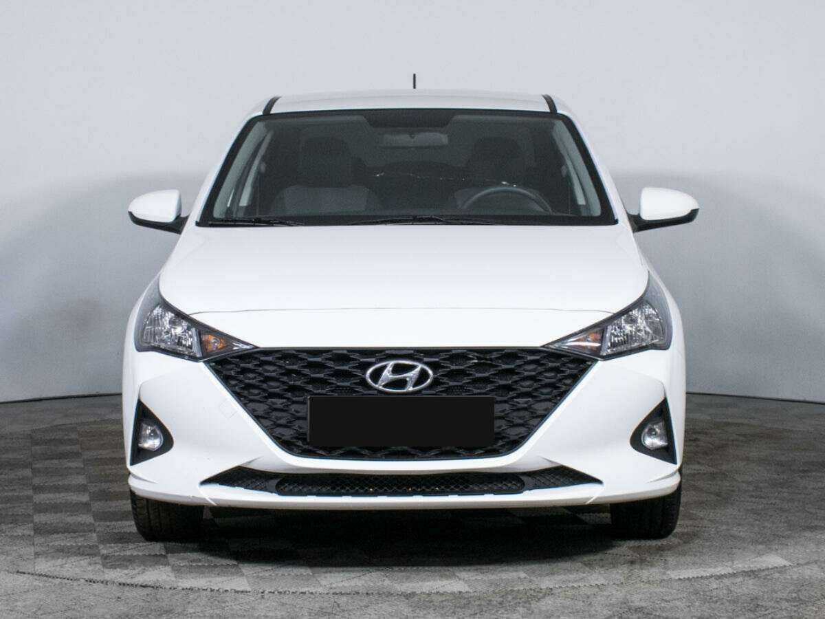 Hyundai Solaris с пробегом — 2021 год. Фото: #1