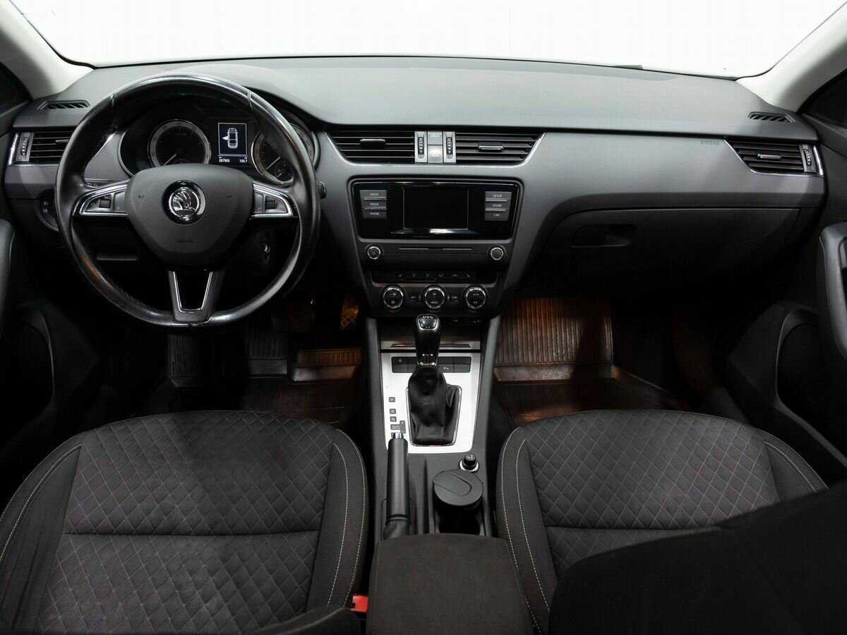Skoda Octavia с пробегом — 2016 год. Фото: #14