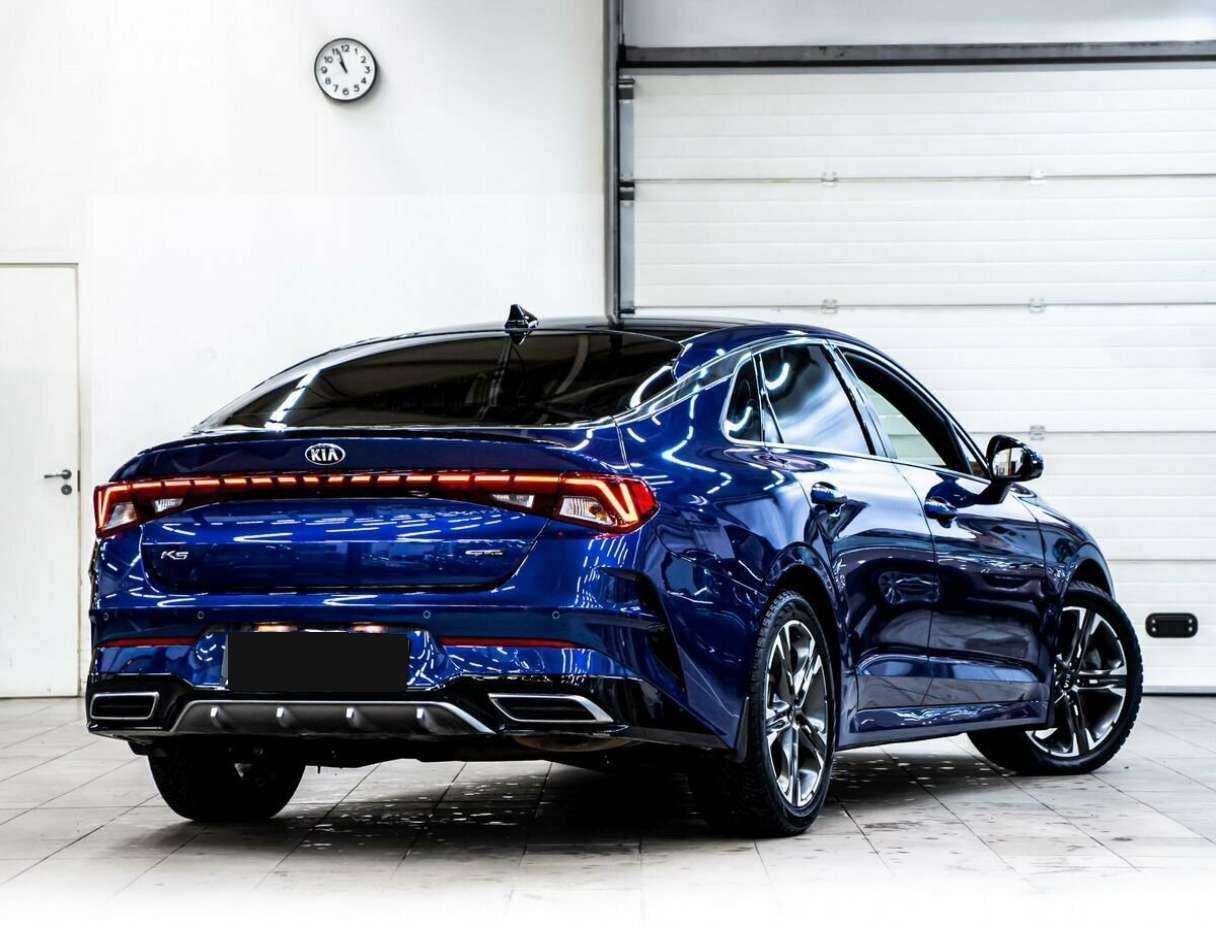 Kia K5 с пробегом — 2021 год. Фото: #2