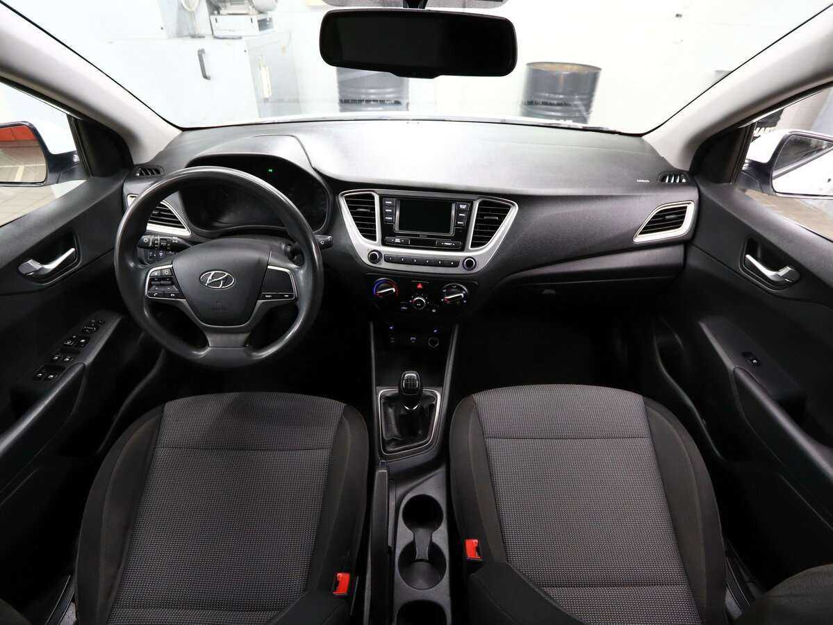 Hyundai Solaris с пробегом — 2020 год. Фото: #17