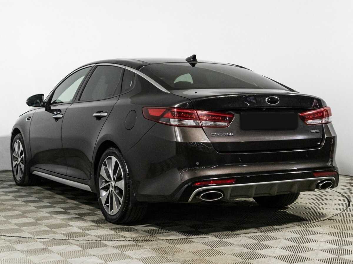 Kia Optima с пробегом — 2016 год. Фото: #6
