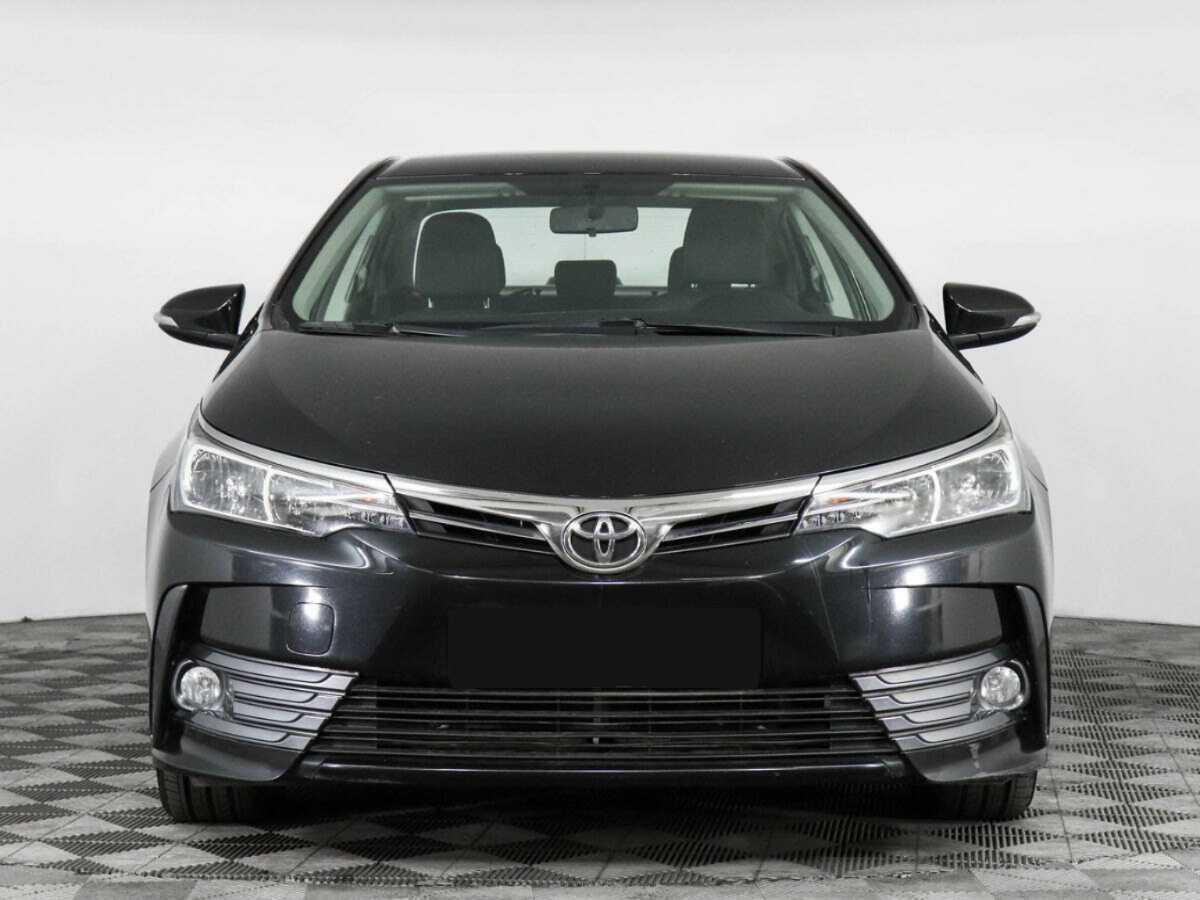 Toyota Corolla с пробегом — 2017 год. Фото: #1