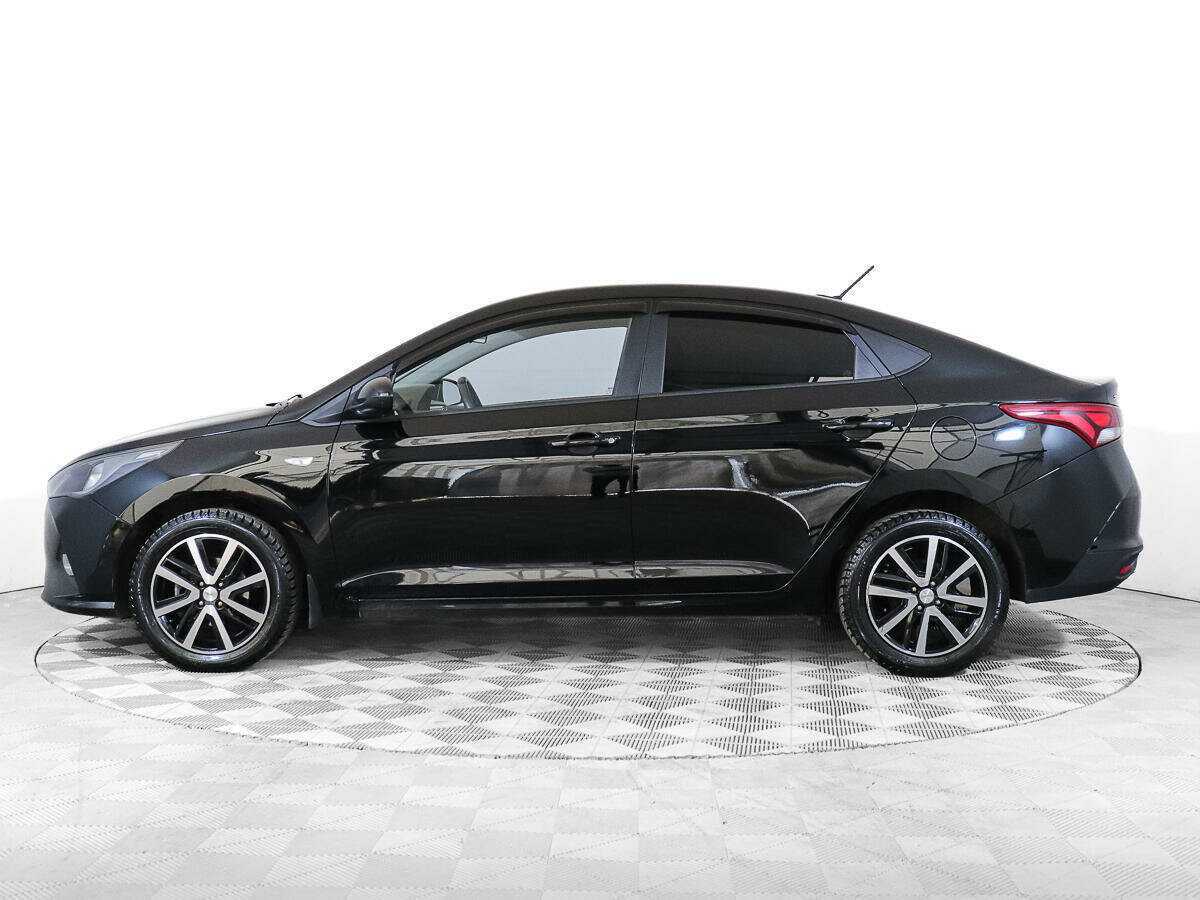 Hyundai Solaris с пробегом — 2021 год. Фото: #6