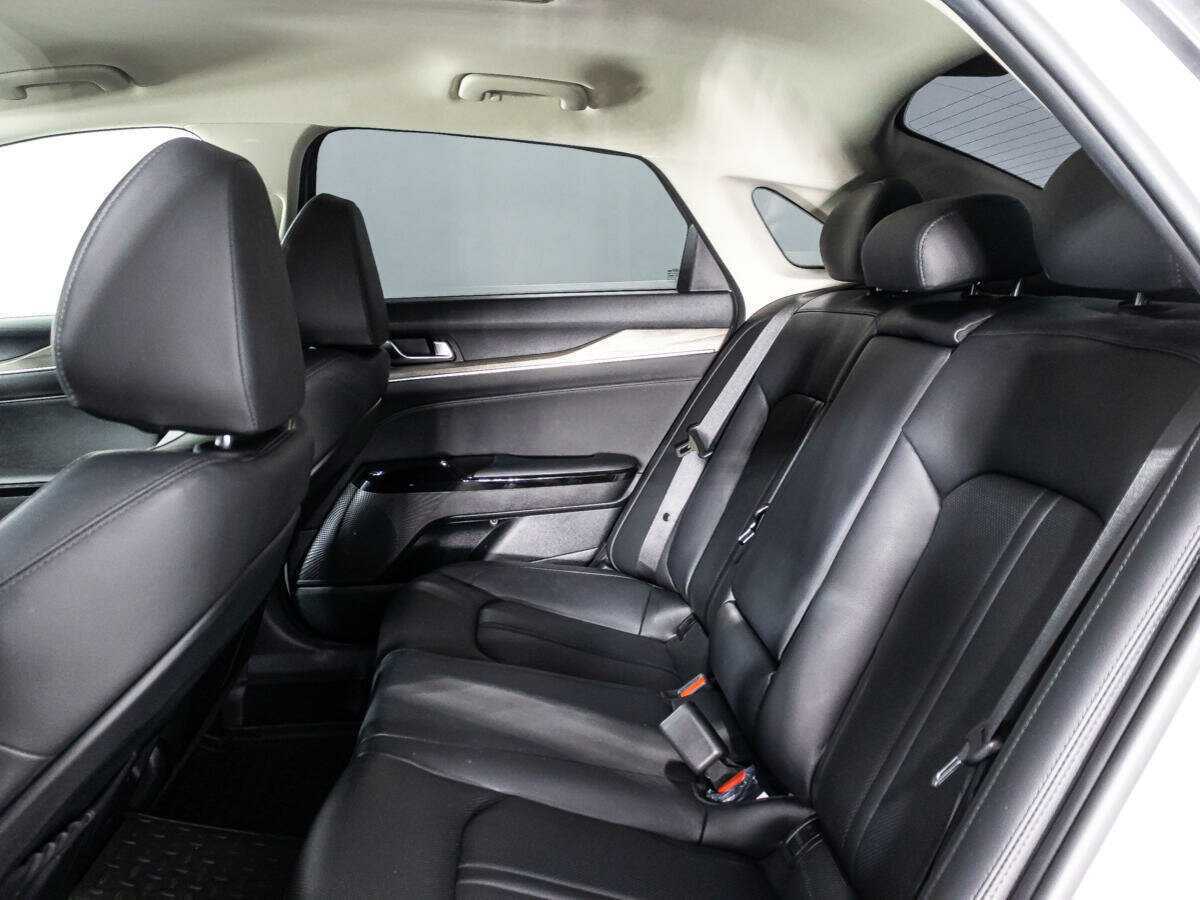 Kia K5 с пробегом — 2021 год. Фото: #9