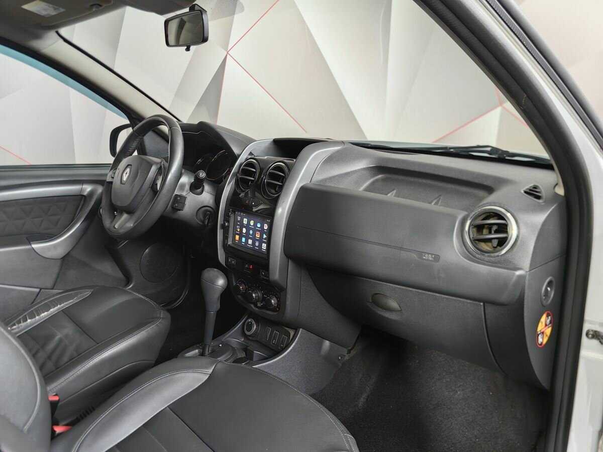 Renault Duster с пробегом — 2016 год. Фото: #8