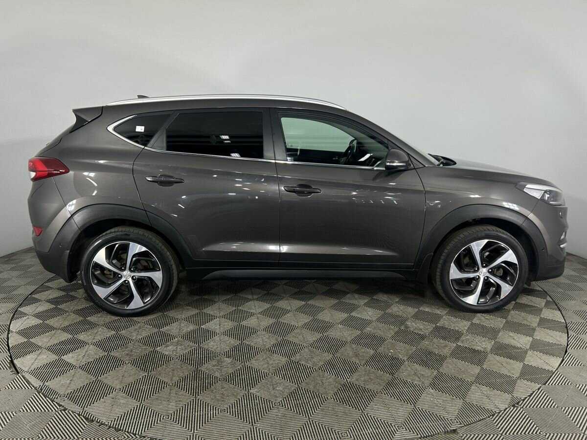 Hyundai Tucson с пробегом — 2016 год. Фото: #3