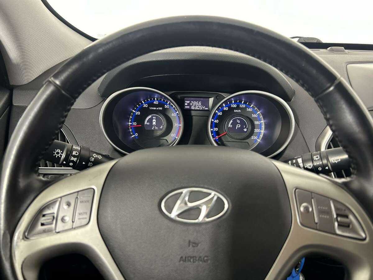 Hyundai ix35 с пробегом — 2013 год. Фото: #10