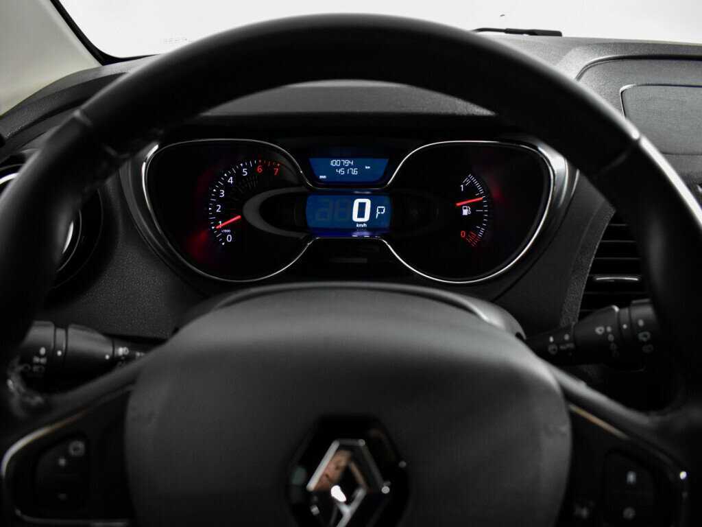 Renault Kaptur с пробегом — 2019 год. Фото: #21