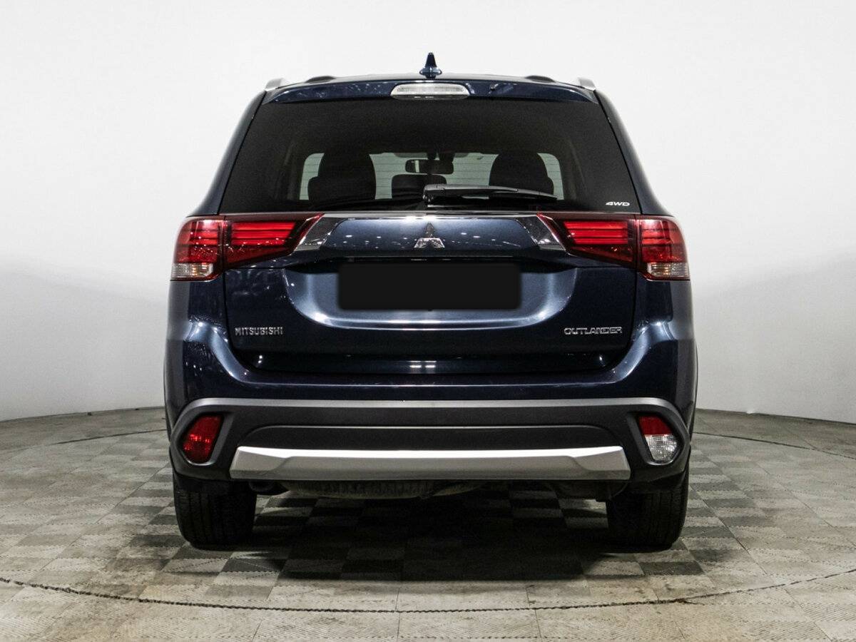 Mitsubishi Outlander с пробегом — 2018 год. Фото: #5