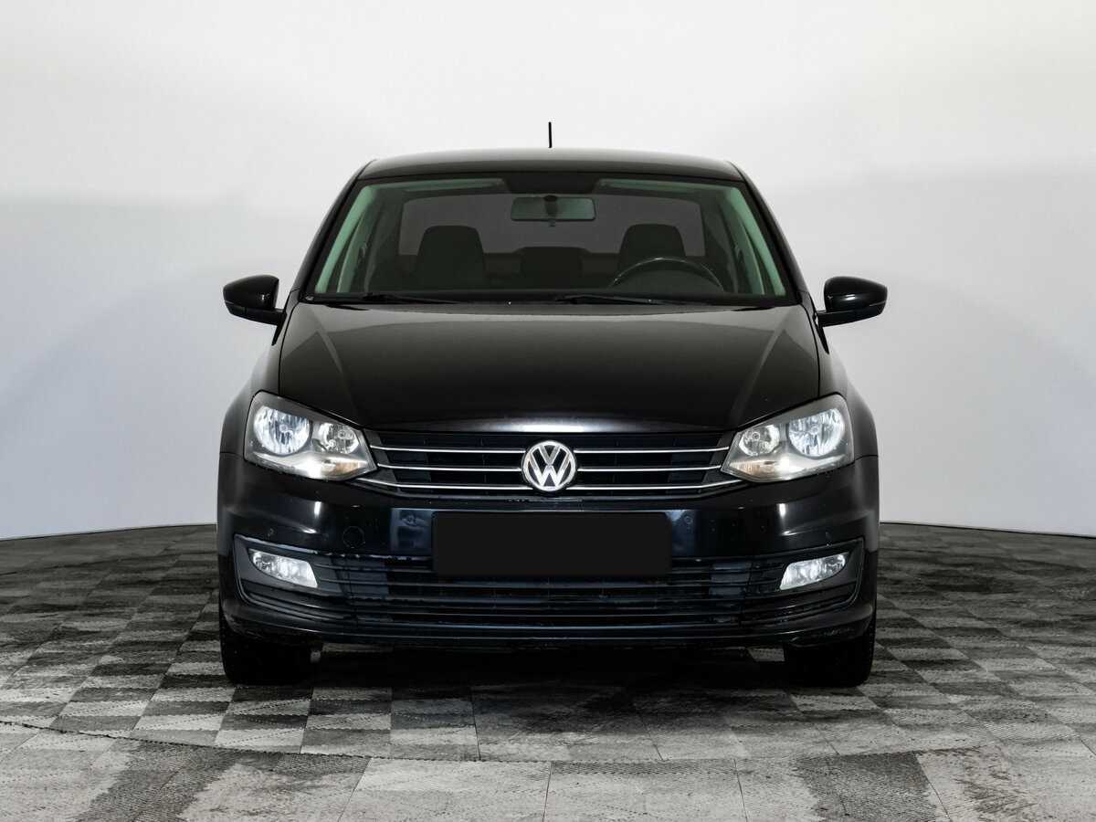 Volkswagen Polo с пробегом — 2018 год. Фото: #1