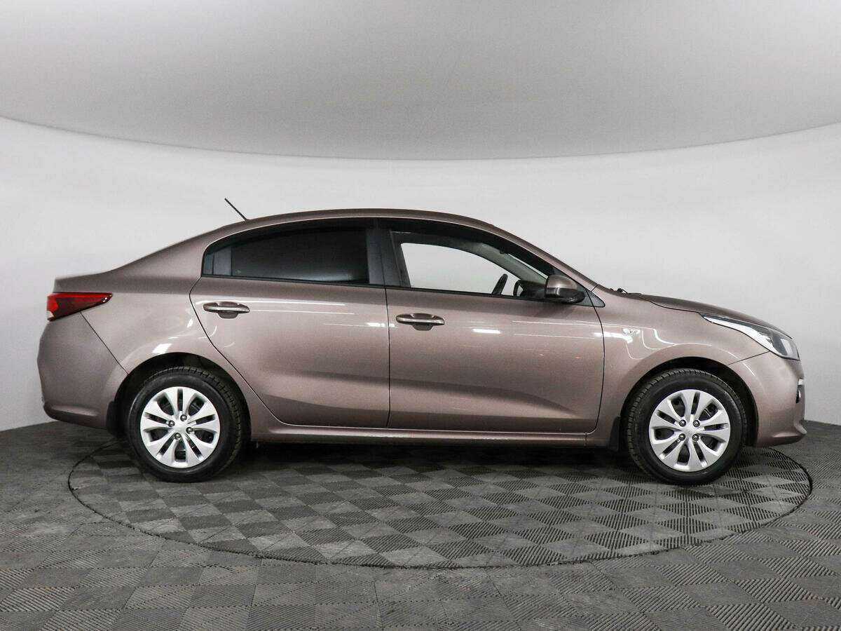 Kia Rio с пробегом — 2019 год. Фото: #3