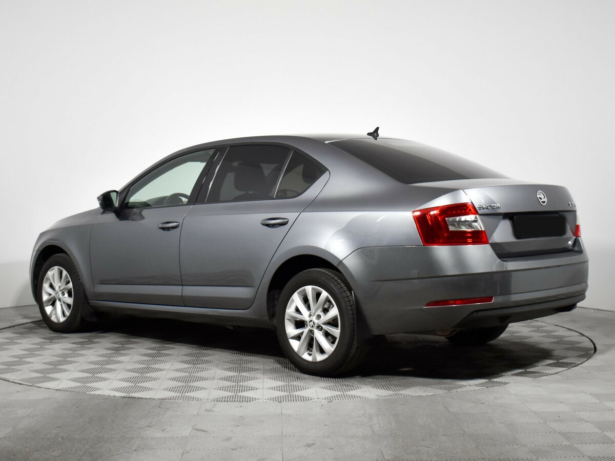 Skoda Octavia с пробегом — 2017 год. Фото: #6