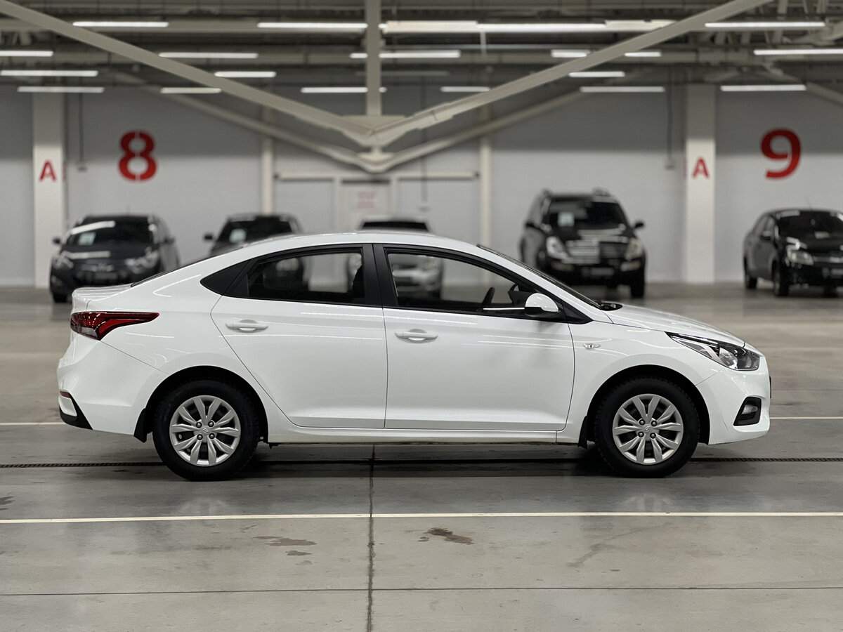 Hyundai Solaris с пробегом — 2019 год. Фото: #3