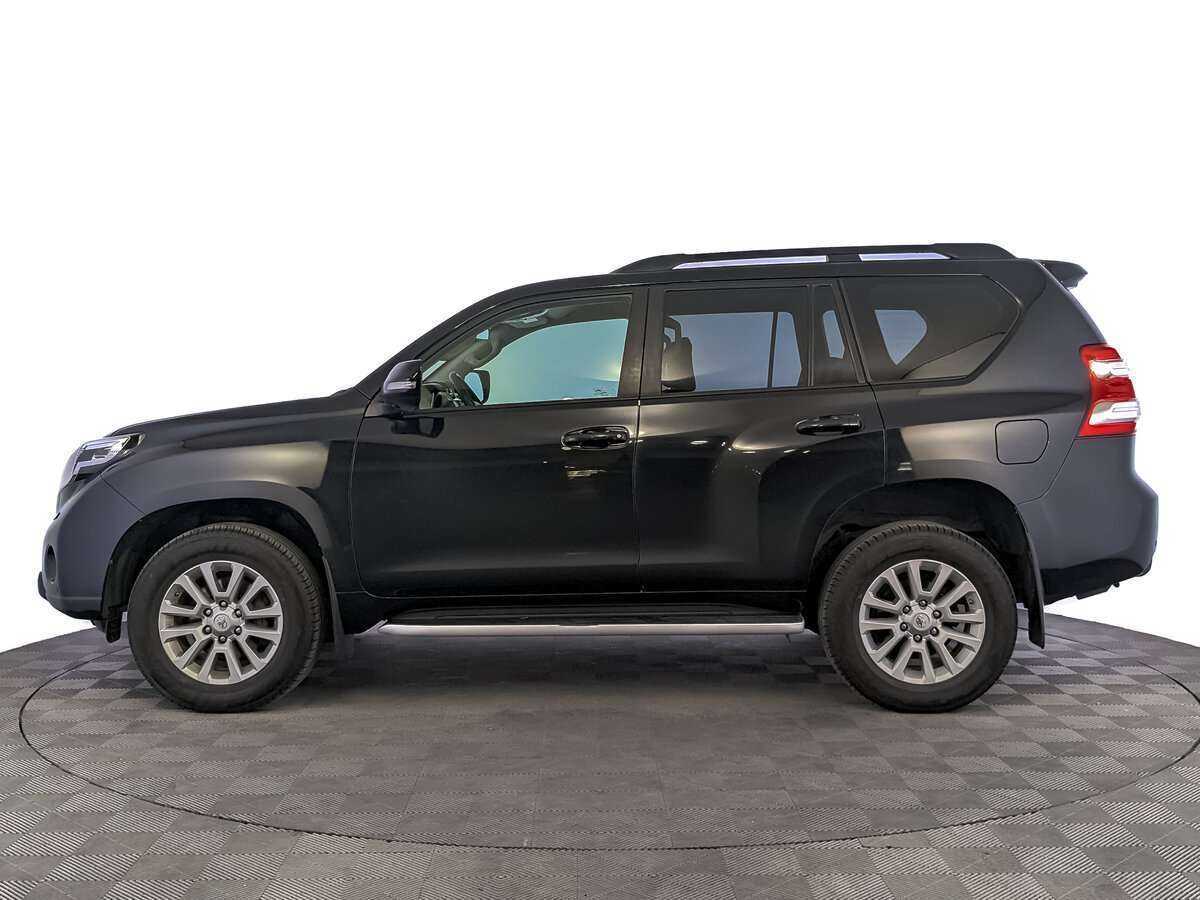 Toyota Land Cruiser Prado с пробегом — 2016 год. Фото: #6