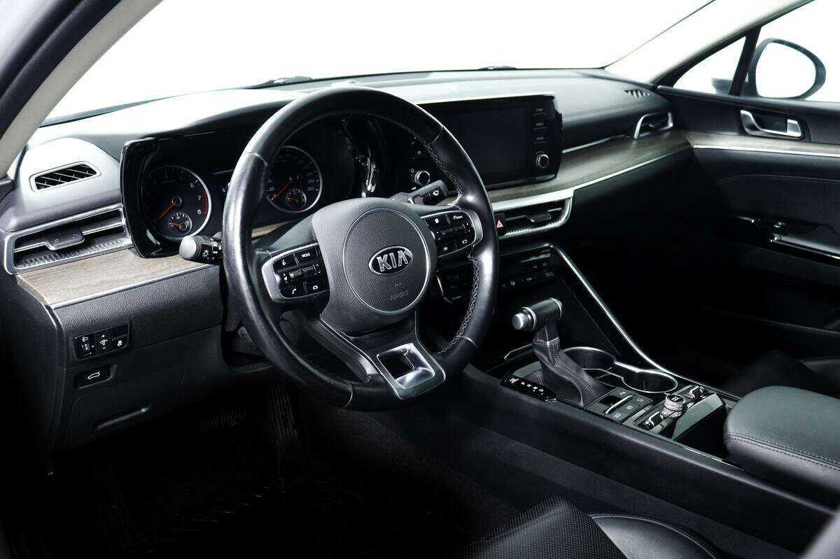 Kia K5 с пробегом — 2020 год. Фото: #12