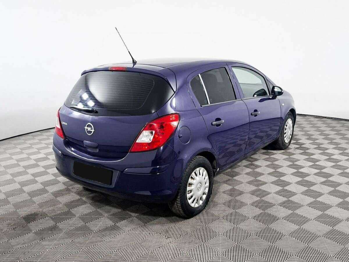 Opel Corsa с пробегом — 2012 год. Фото: #4