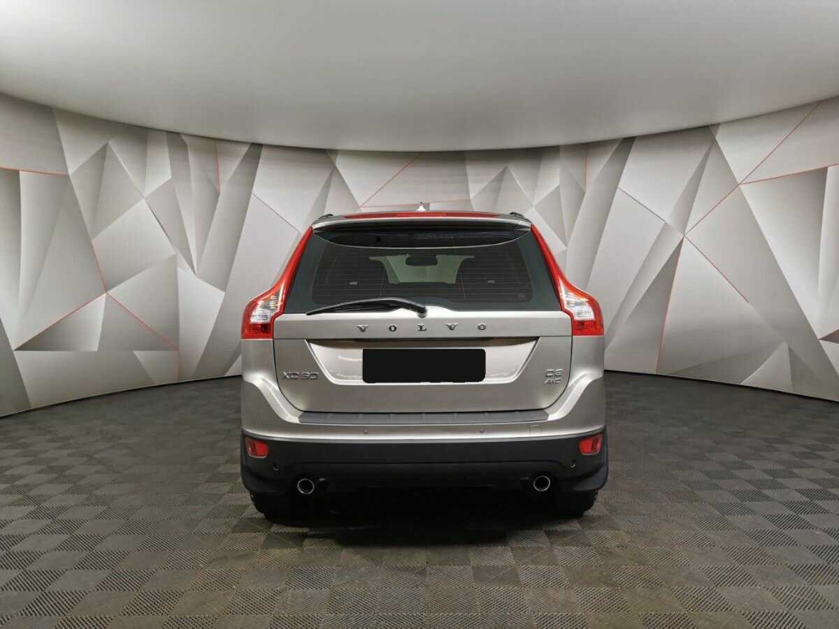 Volvo XC60 с пробегом — 2012 год. Фото: #7