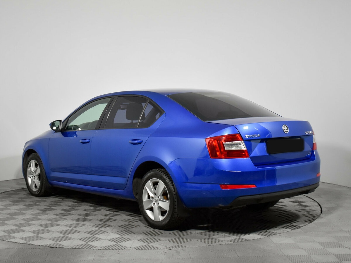 Skoda Octavia с пробегом — 2013 год. Фото: #6