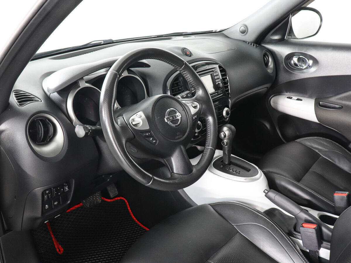 Nissan Juke с пробегом — 2012 год. Фото: #8