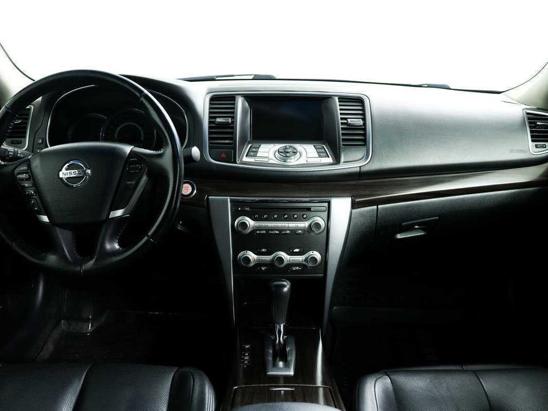 Nissan Teana с пробегом — 2012 год. Фото: #9