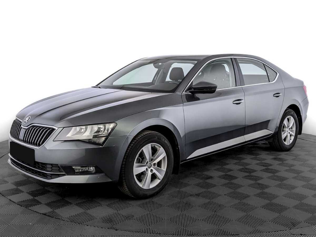 Skoda Superb с пробегом — 2018 год. Фото: #0