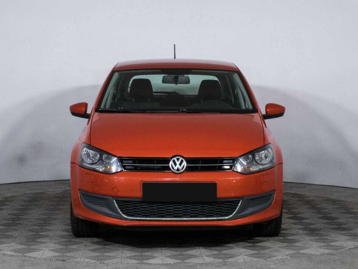 Volkswagen Polo с пробегом — 2012 год. Фото: #1