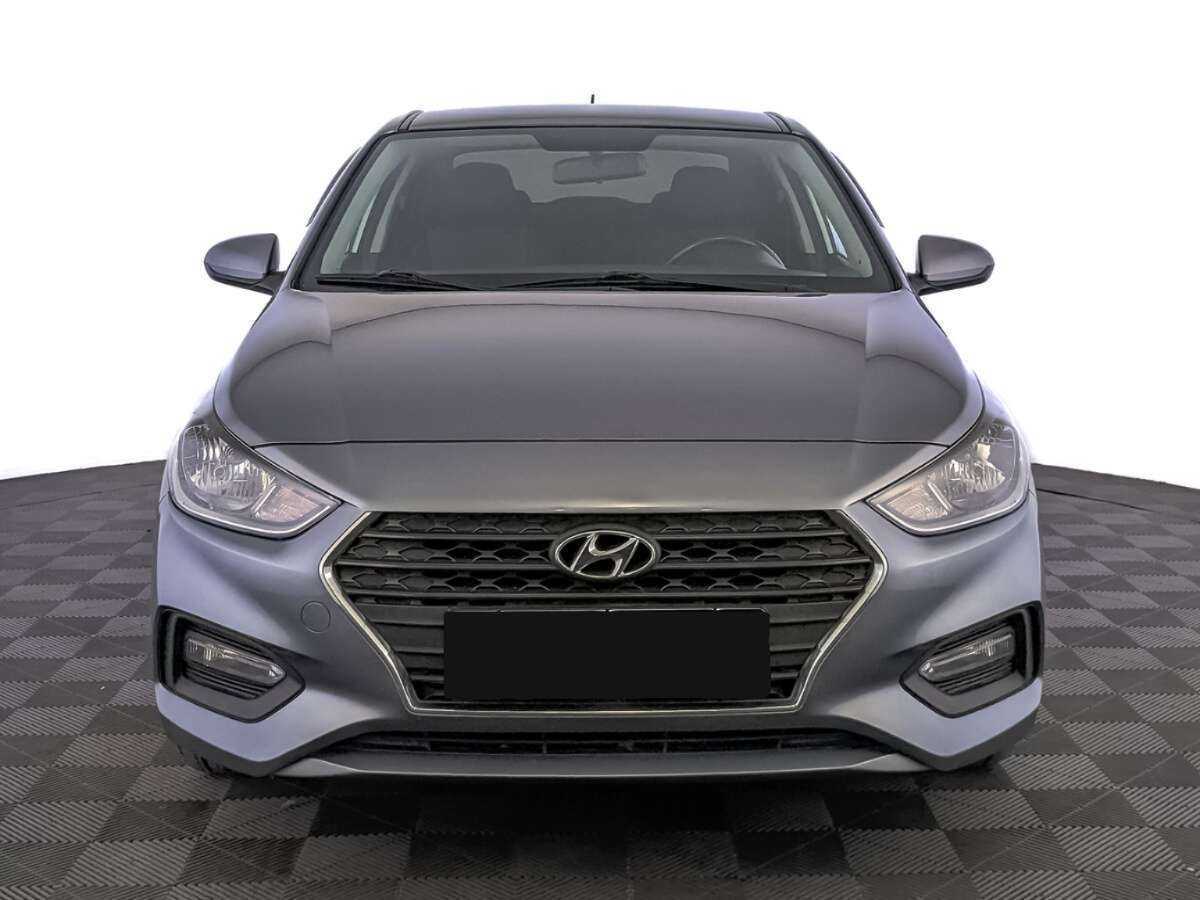 Hyundai Solaris с пробегом — 2018 год. Фото: #1