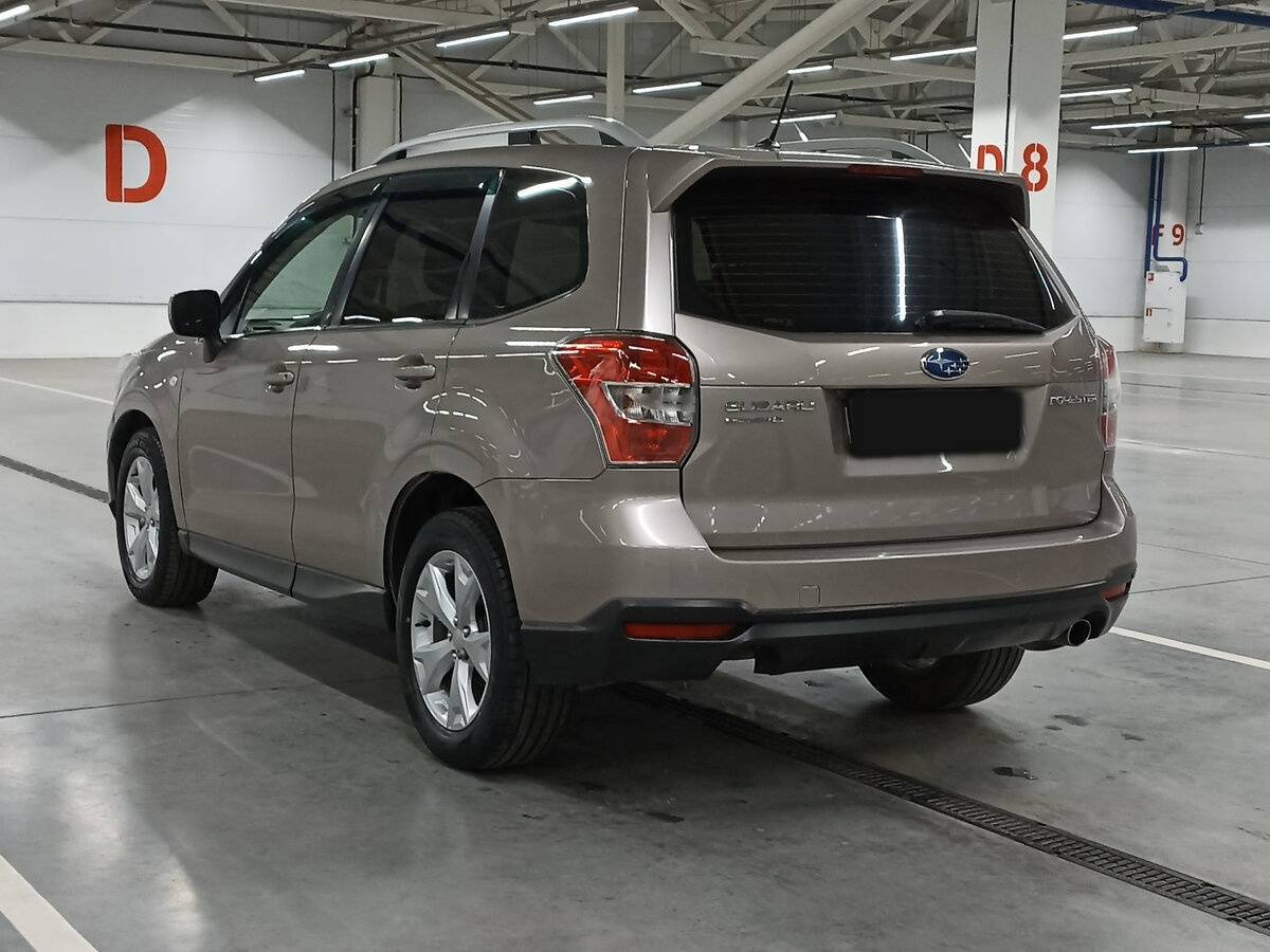 Subaru Forester с пробегом — 2014 год. Фото: #6