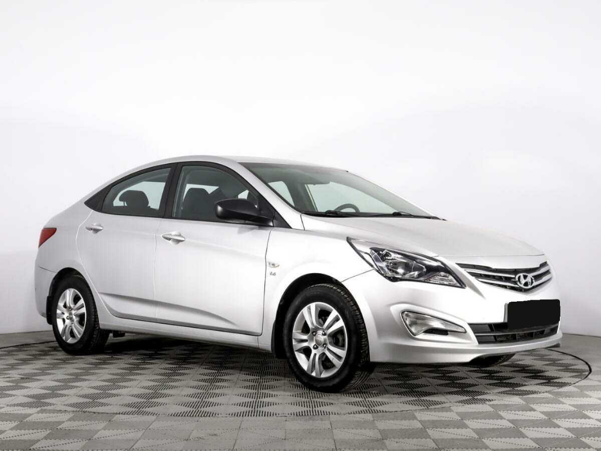 Hyundai Solaris с пробегом — 2016 год. Фото: #2