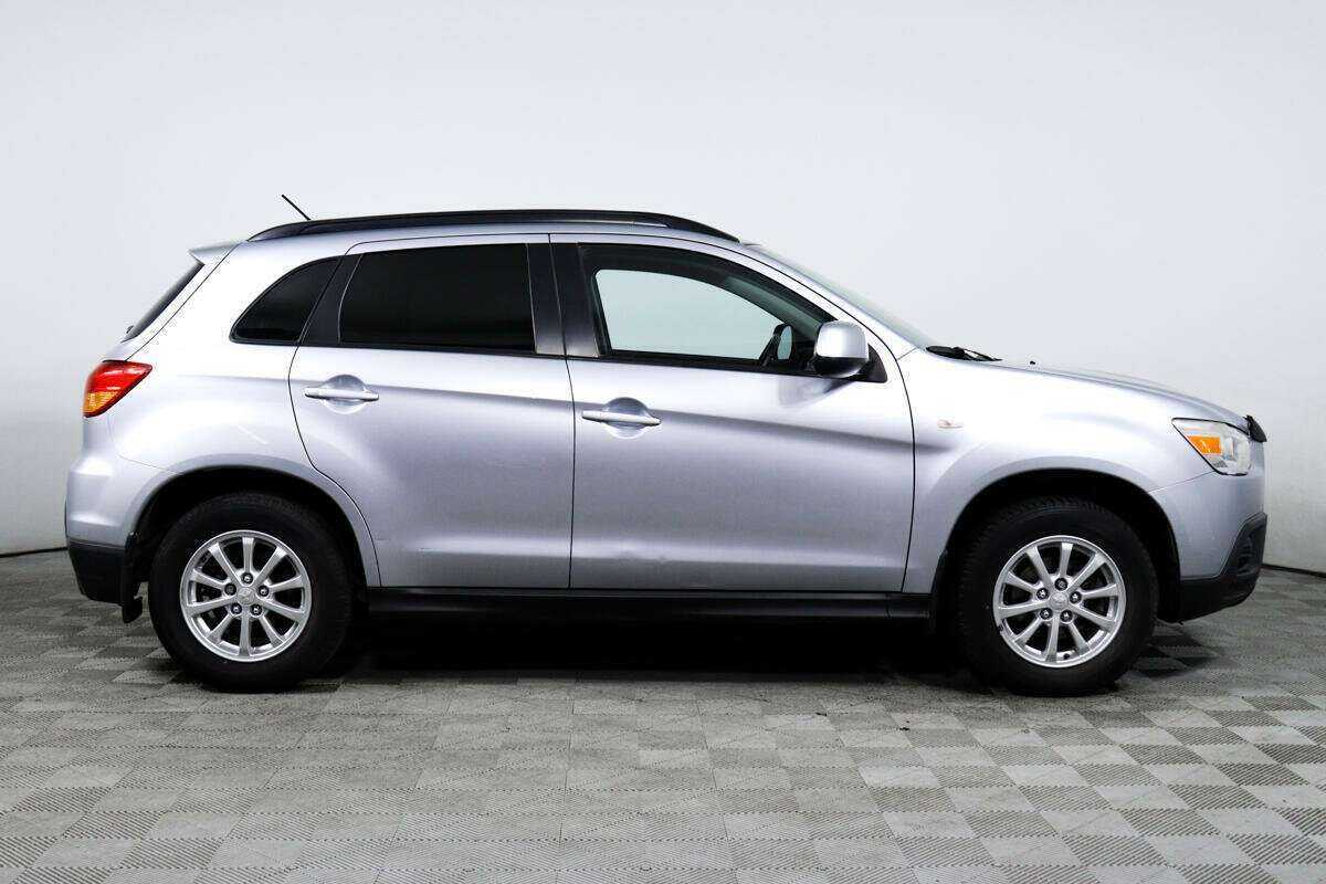 Mitsubishi ASX с пробегом — 2012 год. Фото: #3