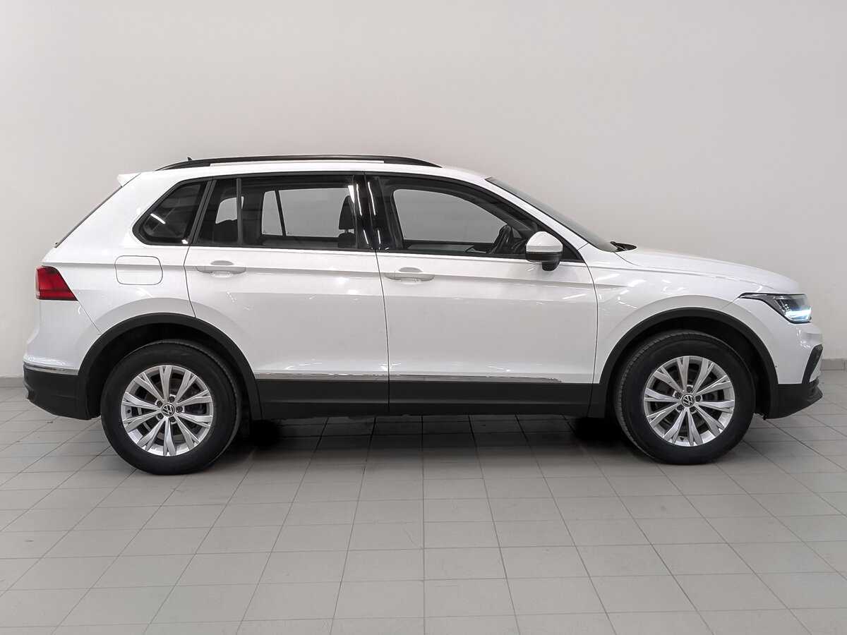 Volkswagen Tiguan с пробегом — 2021 год. Фото: #3