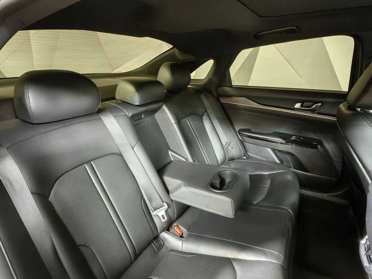 Kia K5 с пробегом — 2021 год. Фото: #12