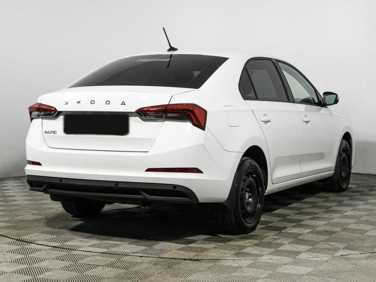 Skoda Rapid с пробегом — 2020 год. Фото: #4