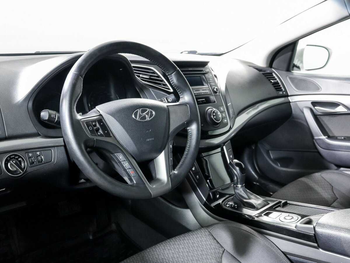 Hyundai i40 с пробегом — 2016 год. Фото: #10