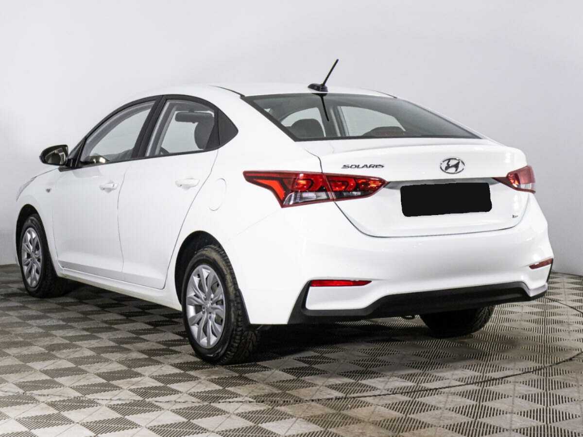 Hyundai Solaris с пробегом — 2018 год. Фото: #6