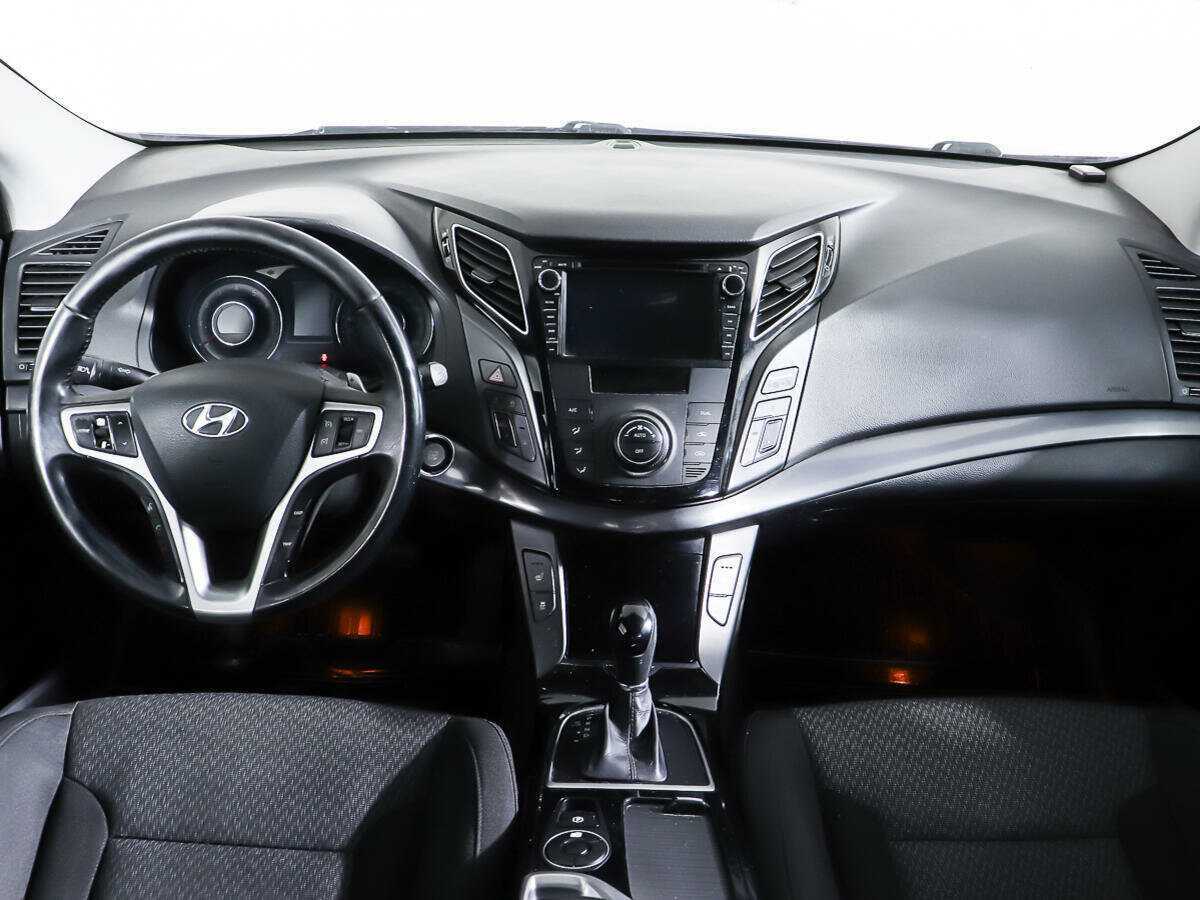 Hyundai i40 с пробегом — 2013 год. Фото: #10