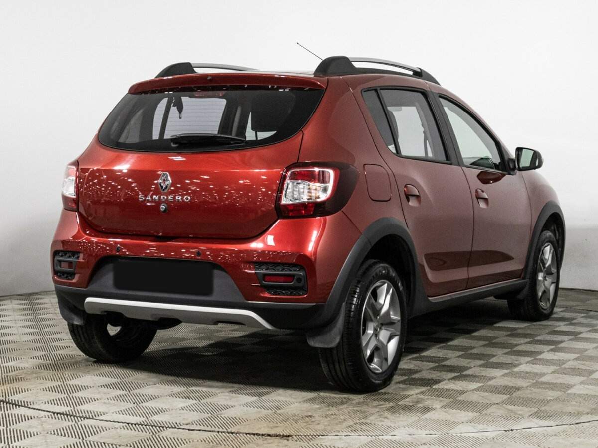 Renault Sandero с пробегом — 2021 год. Фото: #4