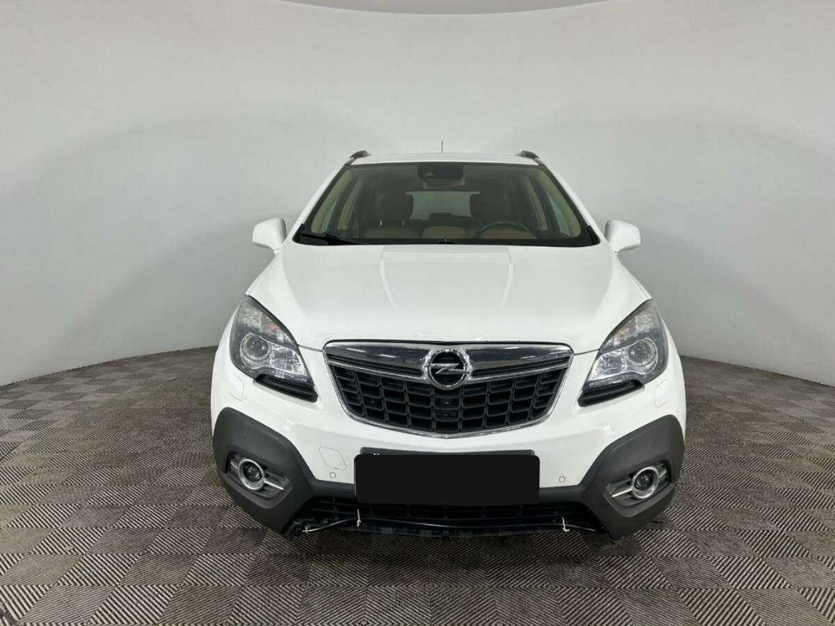 Opel Mokka с пробегом — 2013 год. Фото: #1