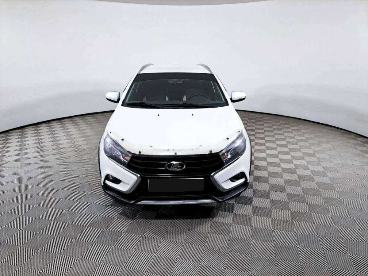 Lada (ВАЗ) Vesta с пробегом — 2019 год. Фото: #1