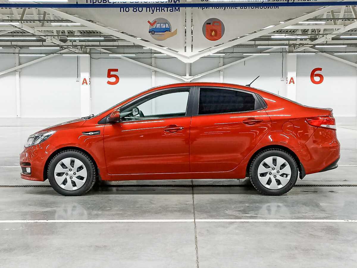 Kia Rio с пробегом — 2015 год. Фото: #7