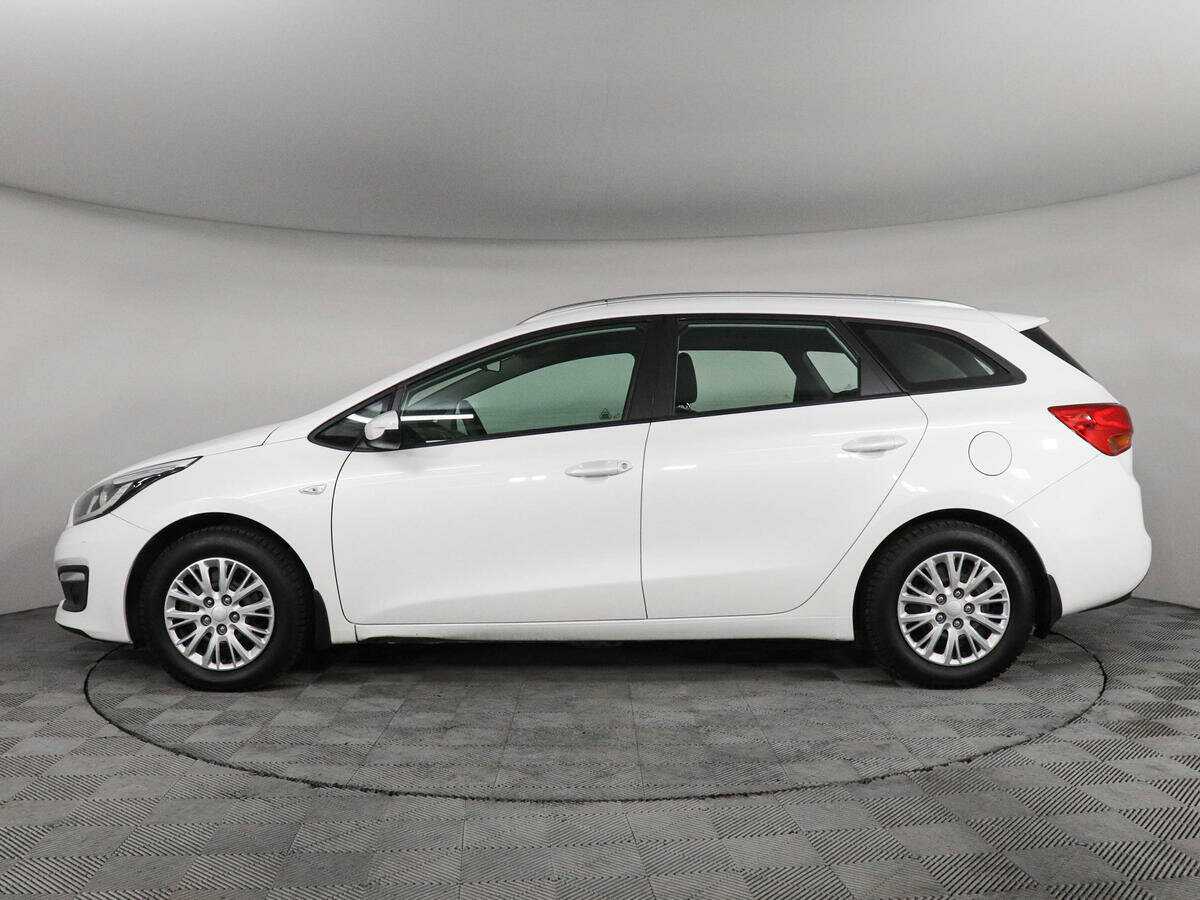 Kia Ceed с пробегом — 2018 год. Фото: #7