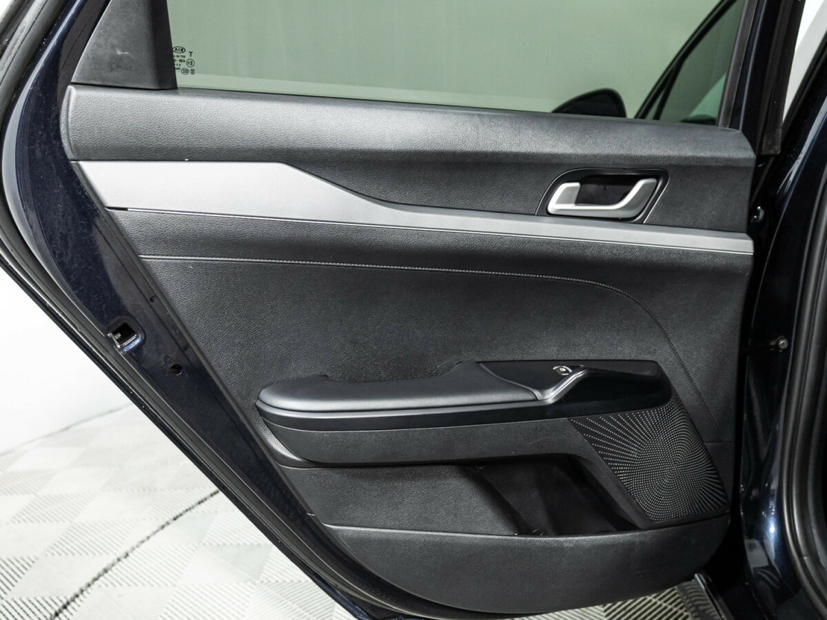 Kia K5 с пробегом — 2020 год. Фото: #24