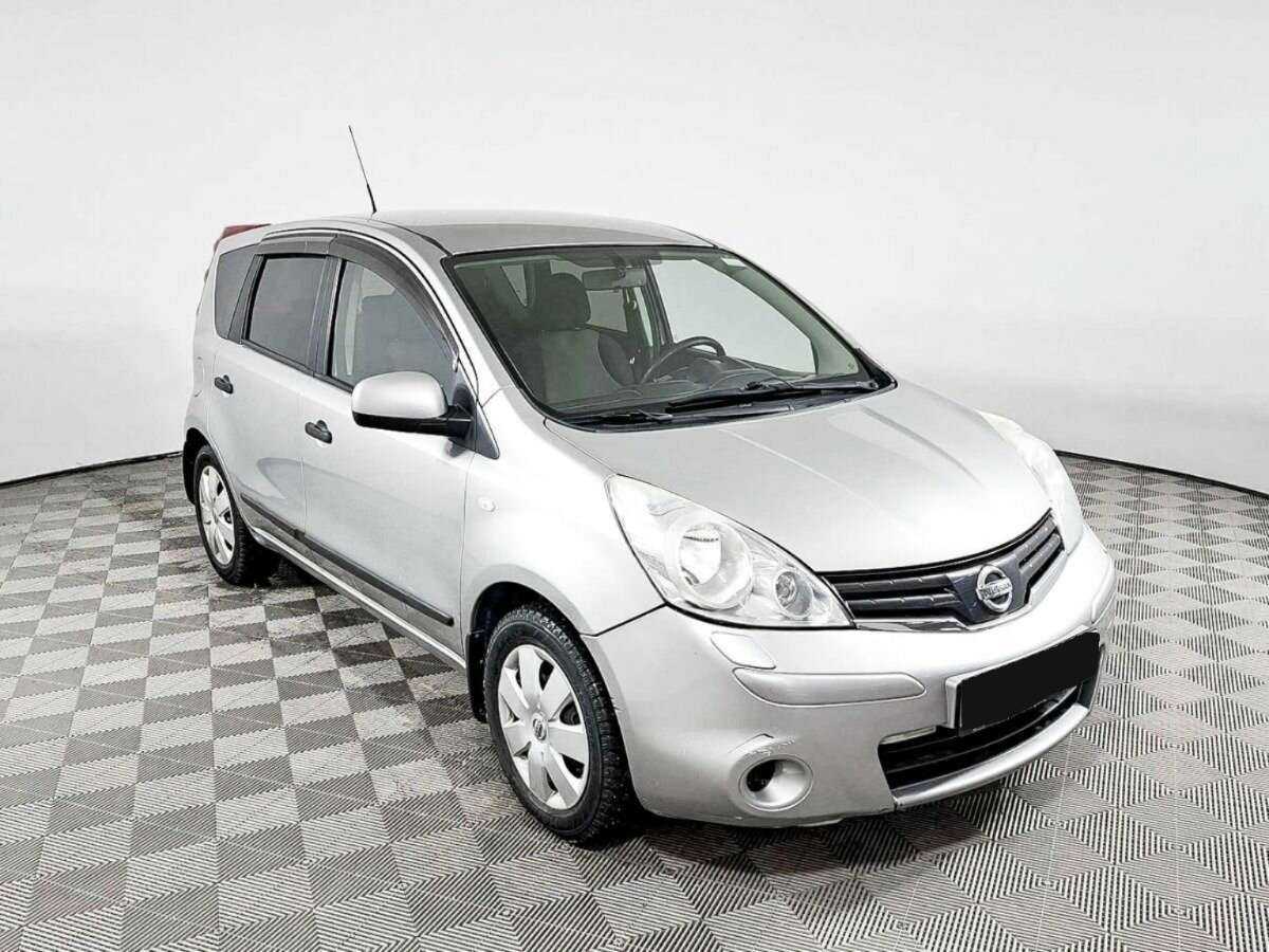 Nissan Note с пробегом — 2012 год. Фото: #2