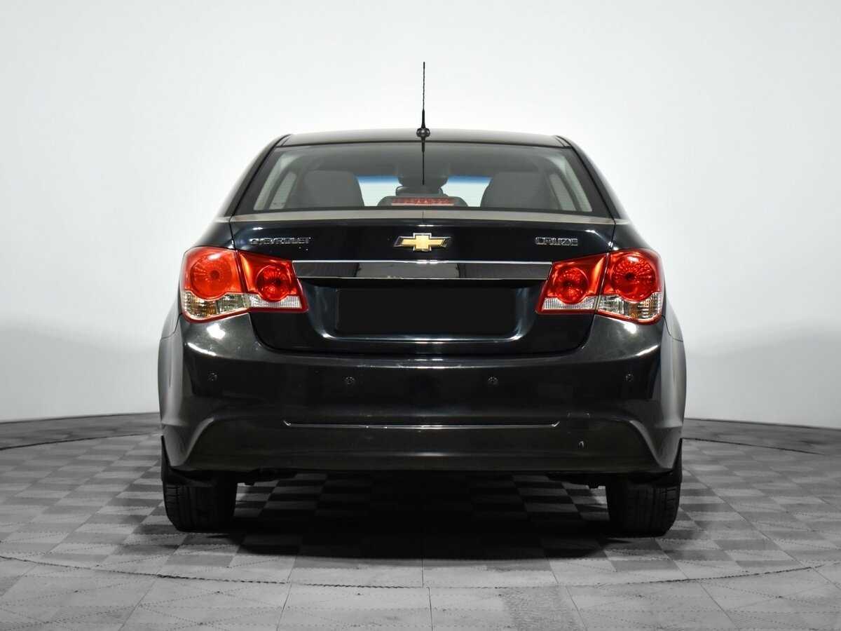 Chevrolet Cruze с пробегом — 2013 год. Фото: #5