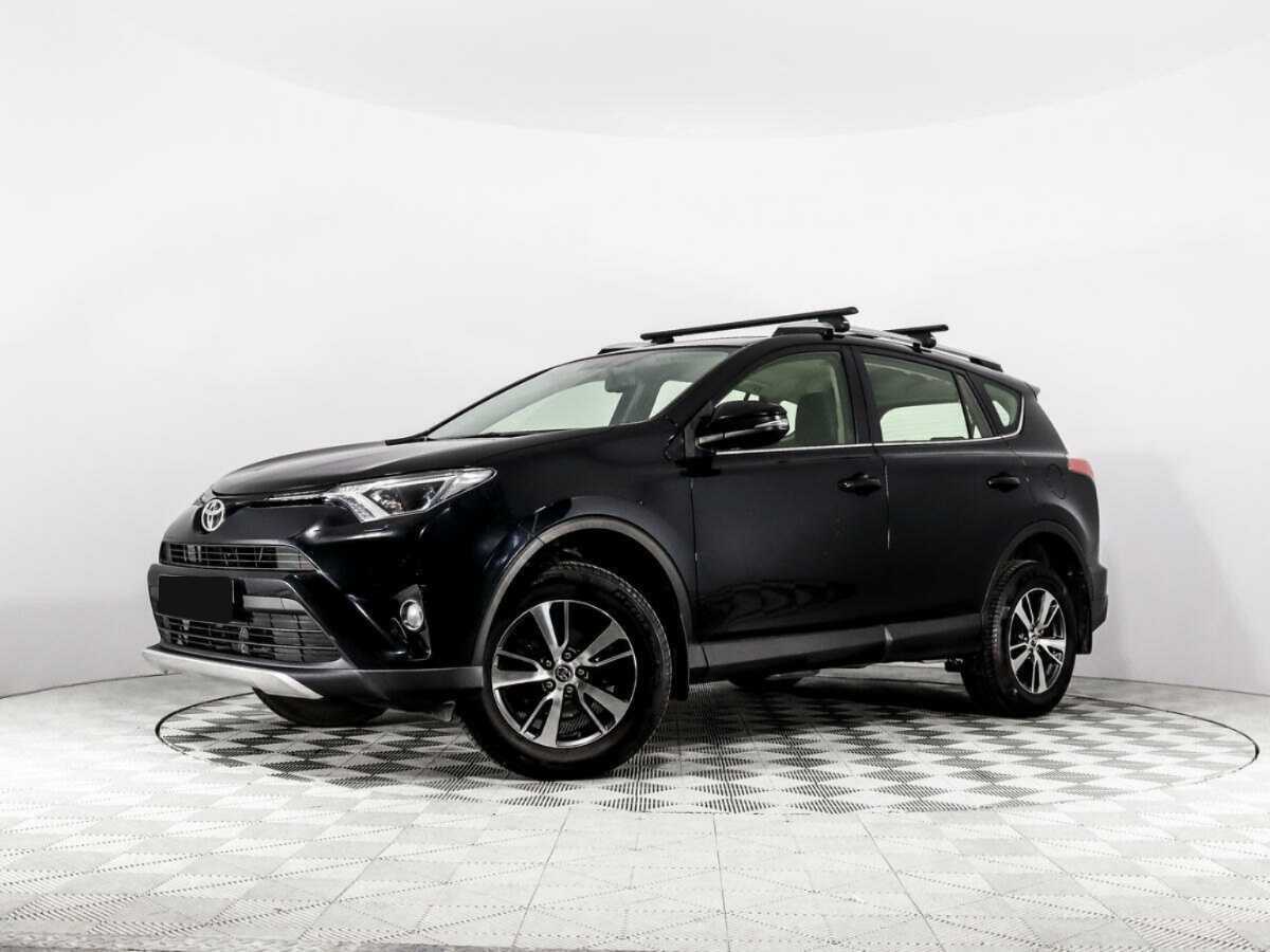 Toyota RAV4 с пробегом — 2016 год. Фото: #0