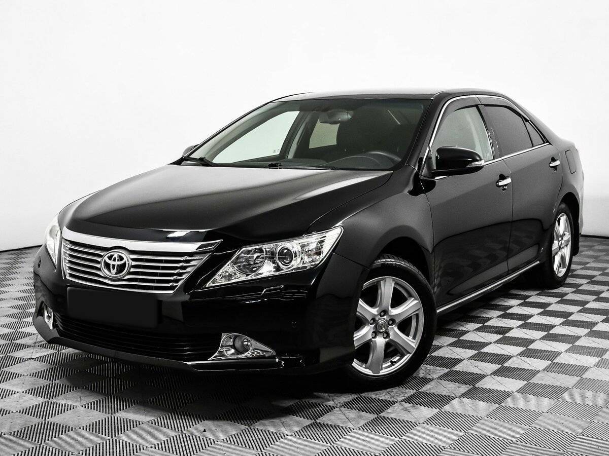 Toyota Camry с пробегом — 2012 год. Посмотреть фото
