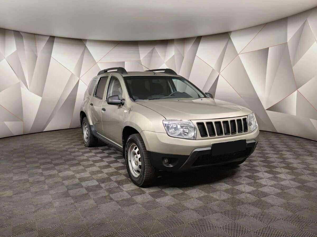 Renault Duster с пробегом — 2014 год. Фото: #2