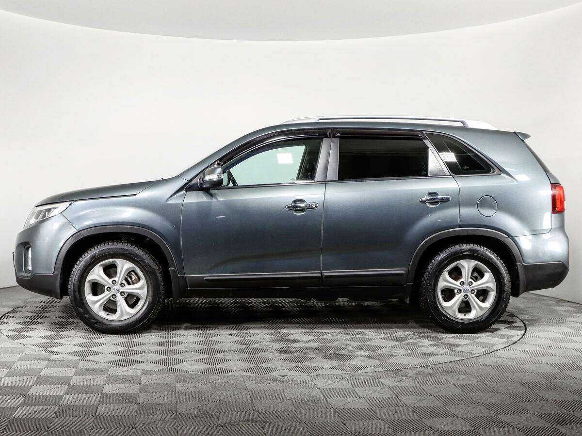Kia Sorento с пробегом — 2013 год. Фото: #7