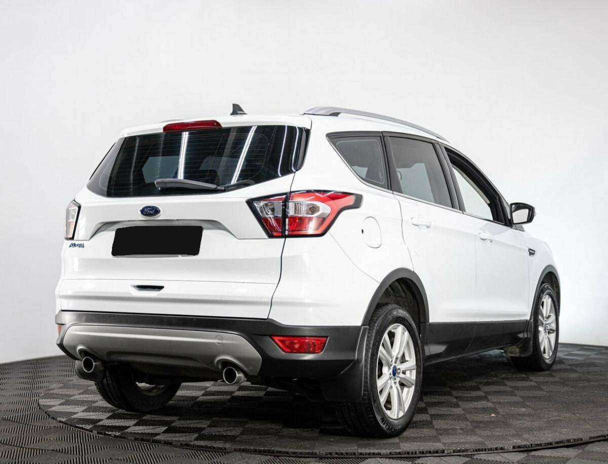 Ford Kuga с пробегом — 2017 год. Фото: #5