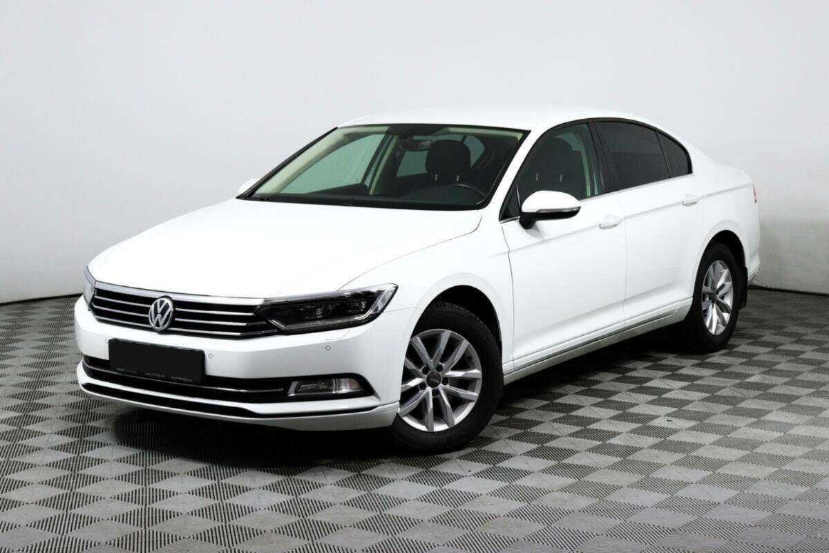 Volkswagen Passat с пробегом — 2016 год. Посмотреть фото